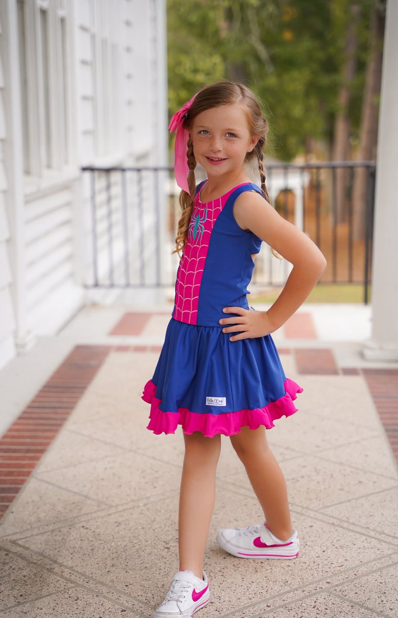 (2025 Web Friends) Pink Spider On The Go