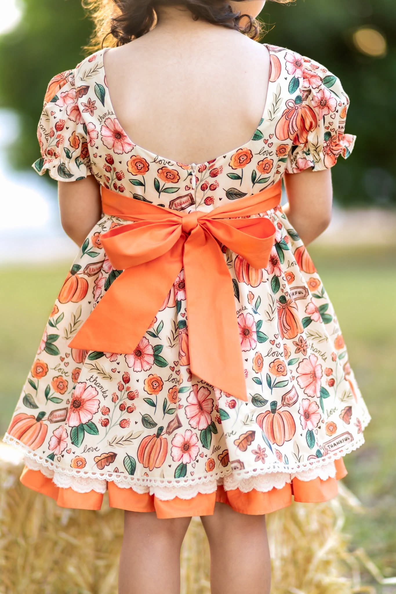 Extras (2025 Thanksgiving) Short Sleeve Thankful Dress