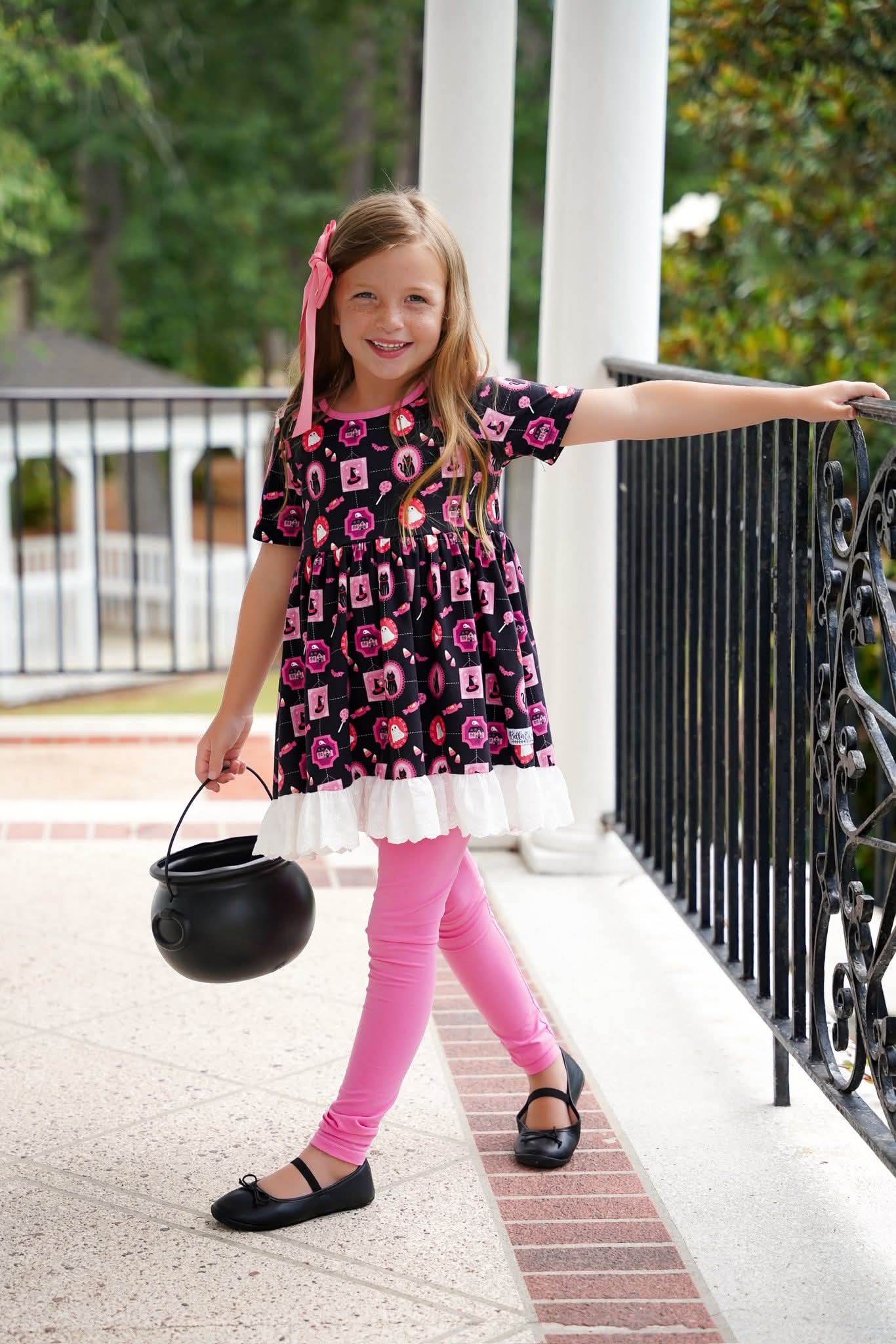 Extras (2025 Halloween Bash) Short Sleeve Pink Cat + Candy