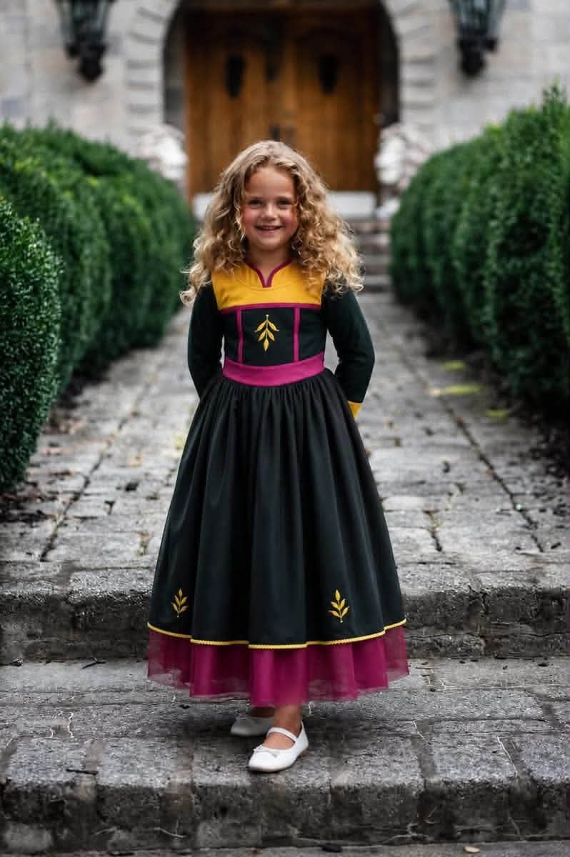 (2026 Halloween Bash) Ice Sister Long