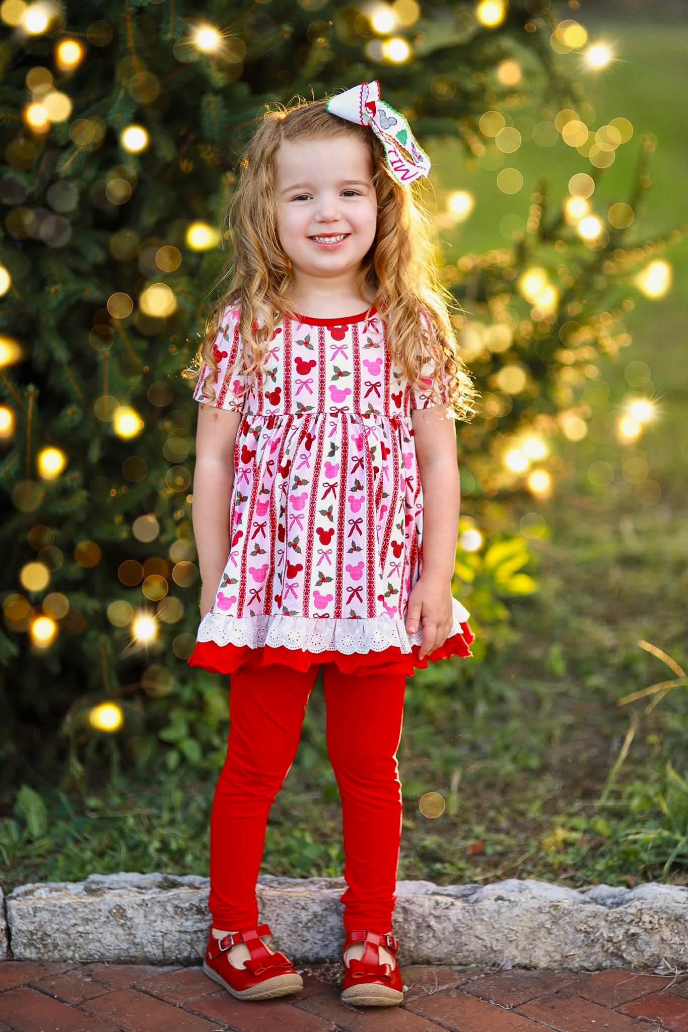(2026 Character Christmas) Christmas Mouse Short Sleeve Playset