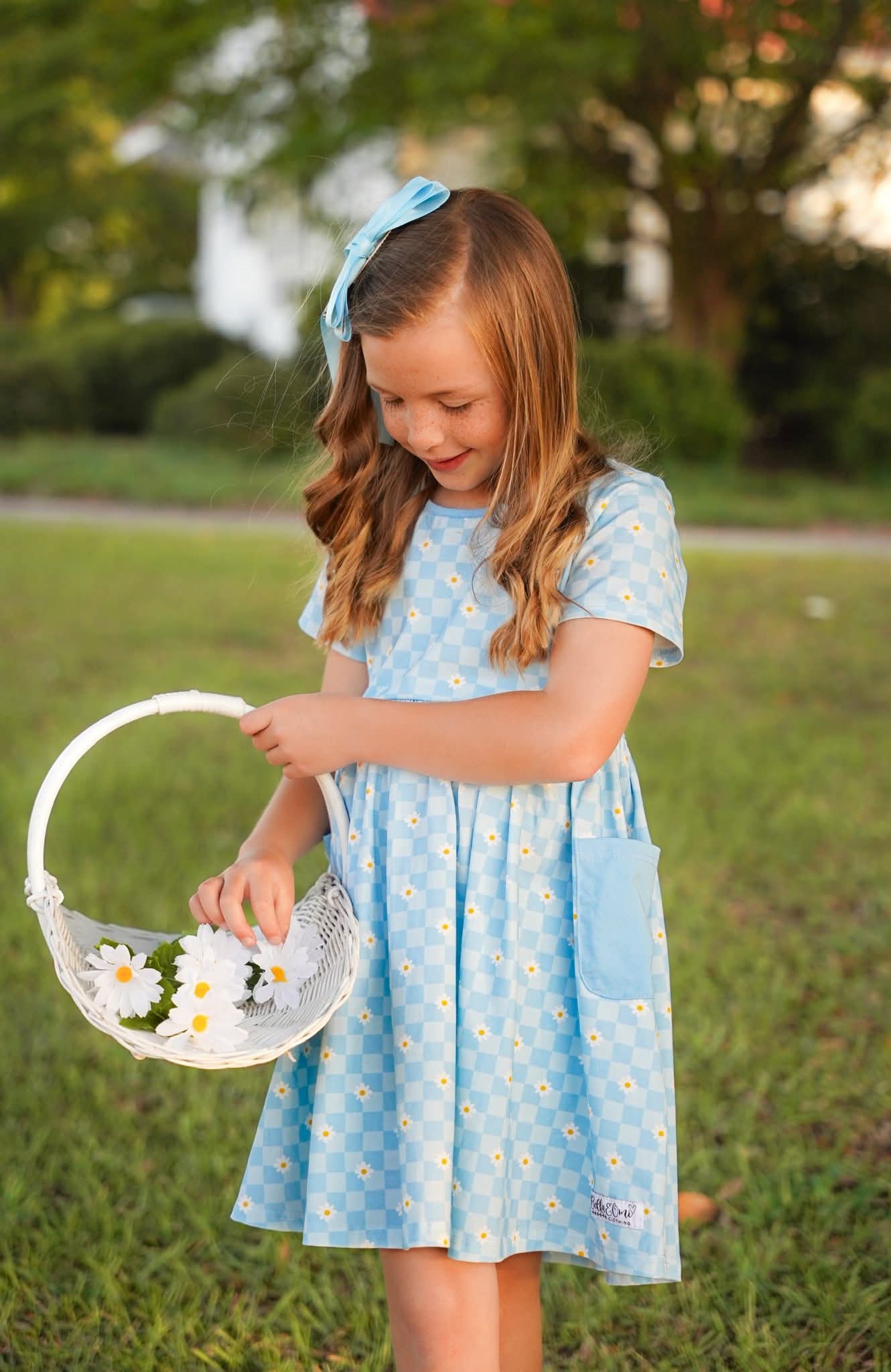 Extras (2026 BTS Staples) Daisy Twirl