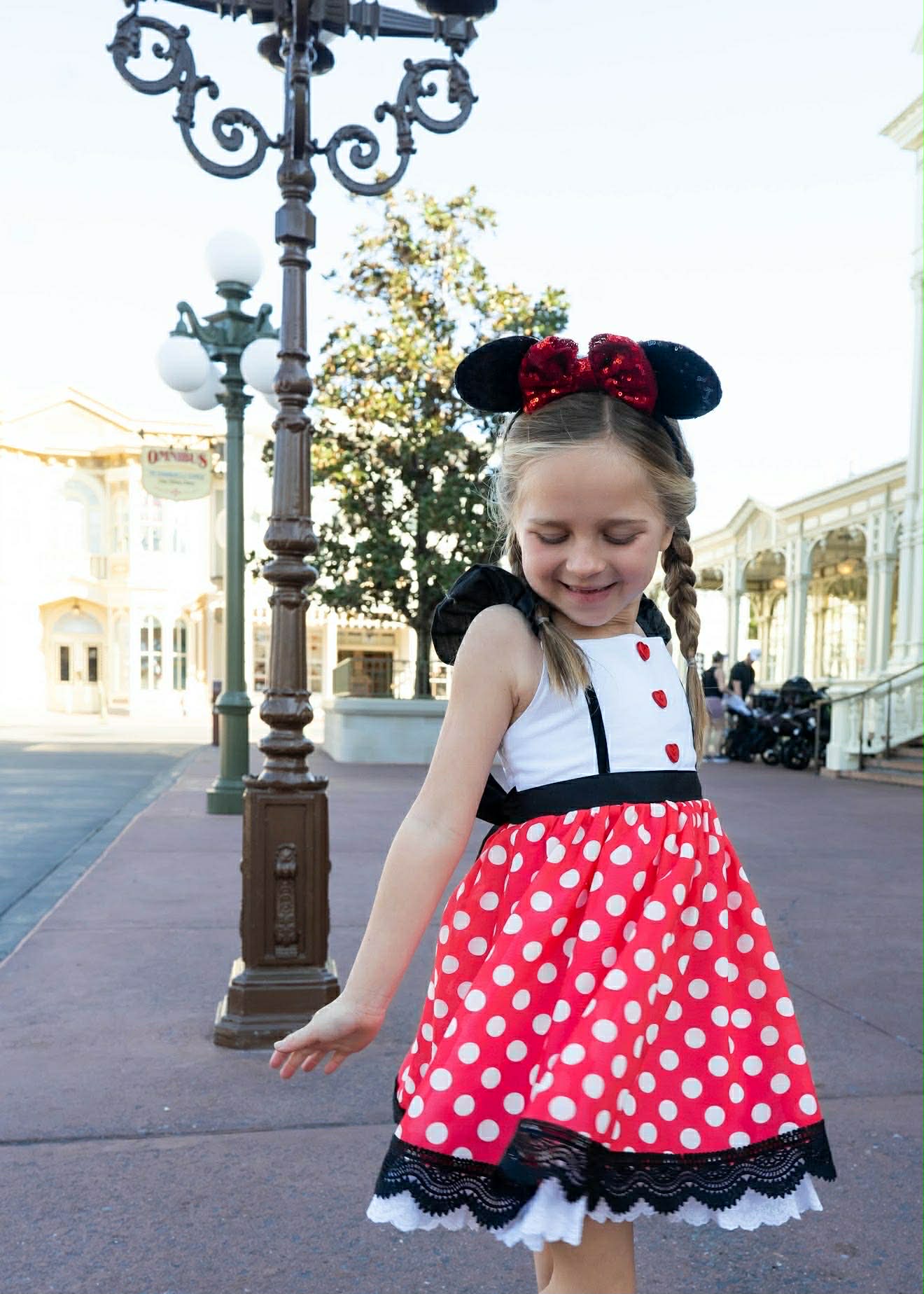 Extras (2026 Character Surprises) Mouse Pals Dress