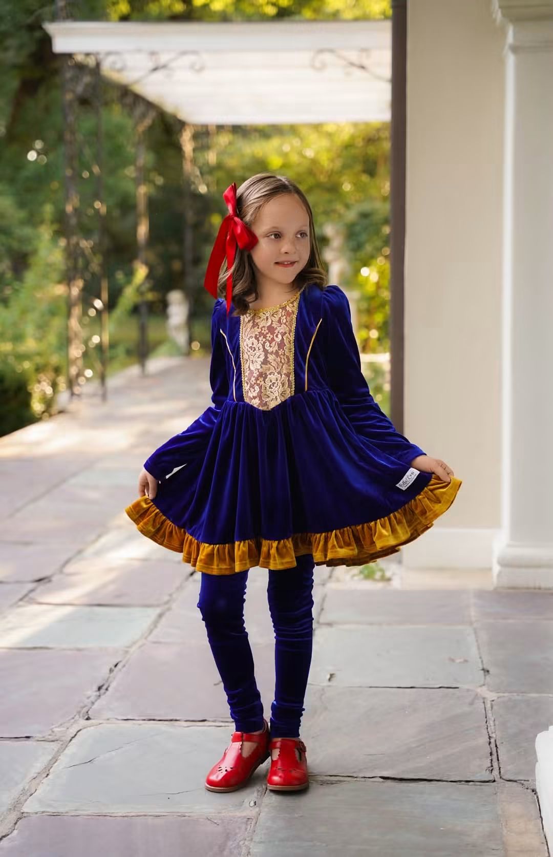 (2026 Velvet Princess Playsets) Fairest Of Them All
