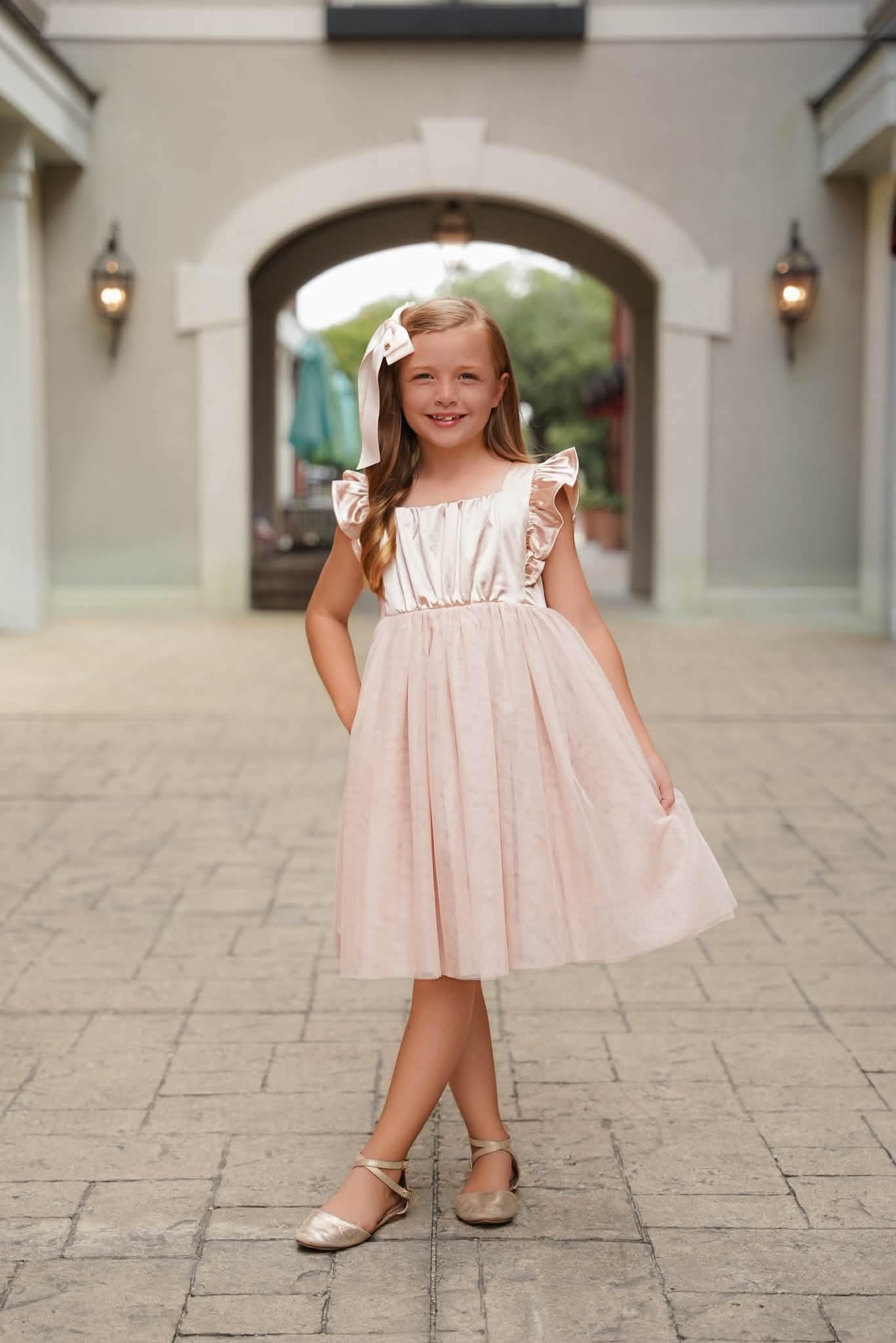 (2026 Holiday Dress Edit) Champagne Wishes